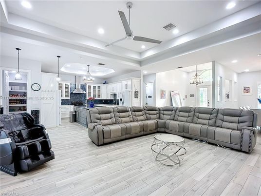 Chandelier, Interior, Kitchen, Living room, Pendant Lights, Recessed Lighting, Wood Texture Flooring