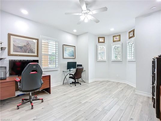 Home Office, Interior, Recessed Lighting, Wood Texture Flooring