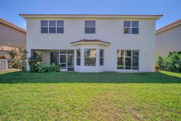 Backyard, Exterior, Facade, Mediterranean