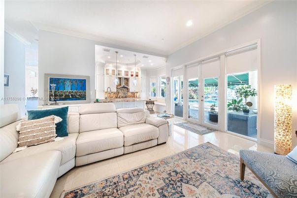 Interior, Kitchen, Living room, Pendant Lights, Recessed Lighting