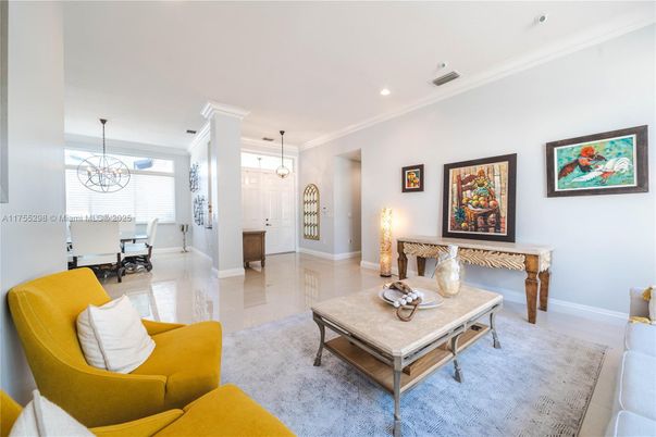 Chandelier, Dining room, Interior, Pendant Lights, Recessed Lighting