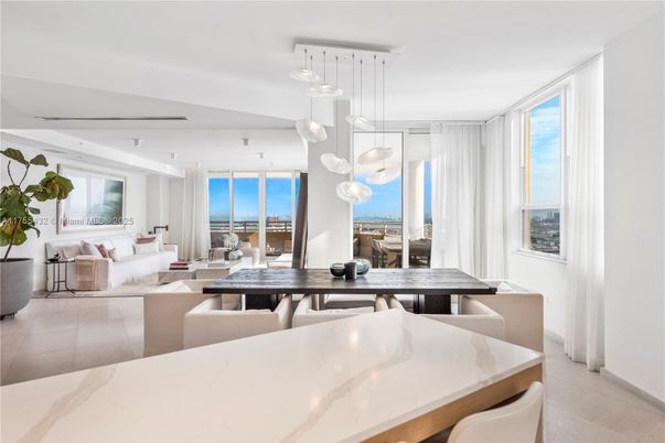 Dining room, Interior, Kitchen, Living room, Pendant Lights, Water