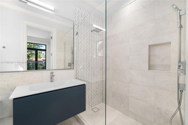 Bathroom, Glass Shower, Interior