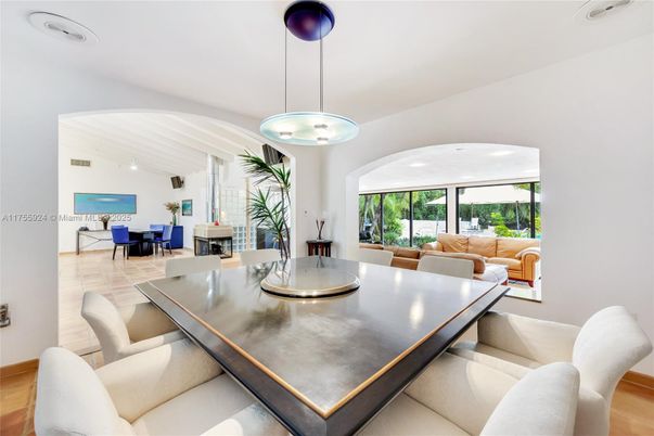 Dining room, Interior, Living room, Pendant Lights, Wood Texture Flooring