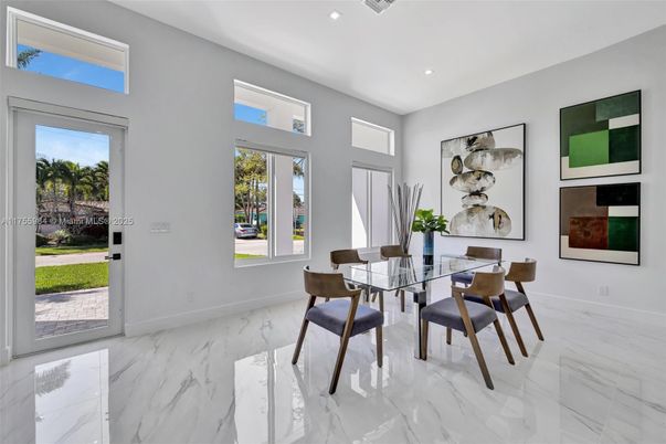 Dining room, Interior, Marble, Recessed Lighting