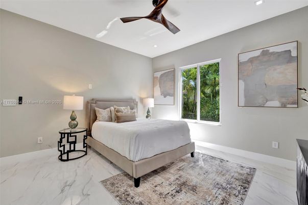 Bedroom, Interior, Marble, Recessed Lighting