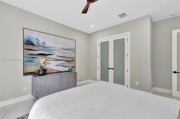 Bedroom, Interior, Marble, Recessed Lighting