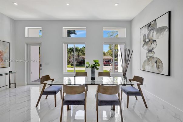 Dining room, Interior, Marble, Recessed Lighting