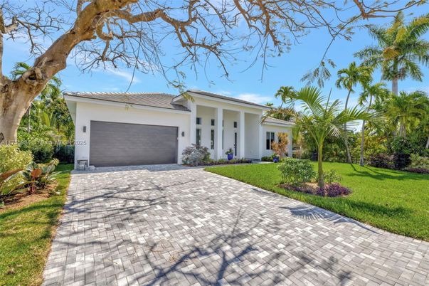 Attached, Backyard, Exterior, Facade, Ranch