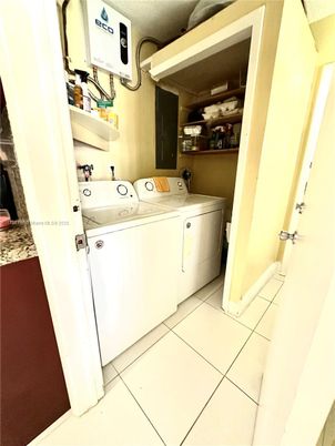 Interior, Washer