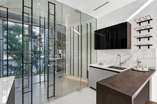 Interior, Kitchen, Recessed Lighting, Wine Storage