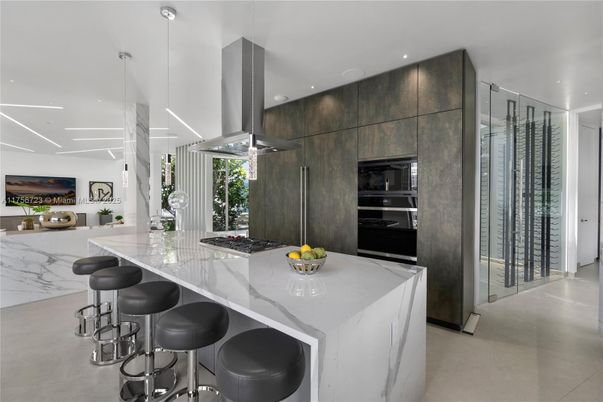 Interior, Kitchen, Pendant Lights, Recessed Lighting, Stainless Steel Appliances