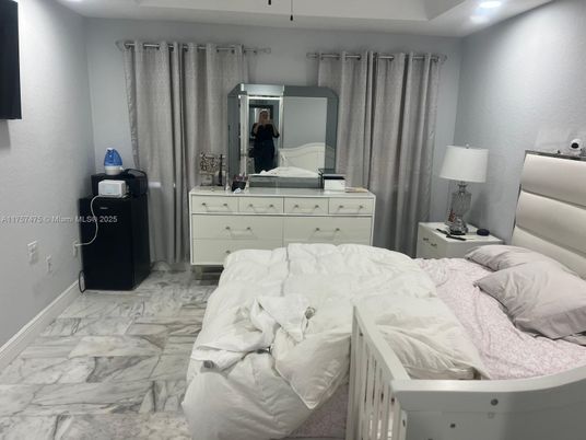 Bedroom, Interior, Marble, Recessed Lighting