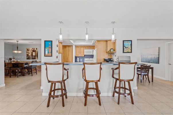 Dining room, Interior, Kitchen, Pendant Lights
