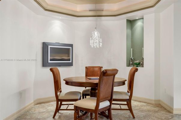 Dining room, Interior, Pendant Lights