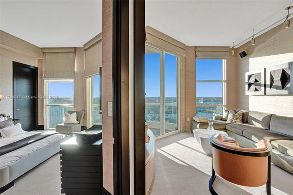 Bedroom, Interior, Living room, Water