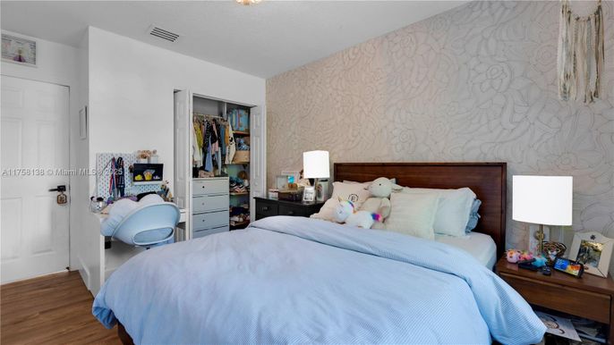 Bedroom, Interior, Wood Texture Flooring