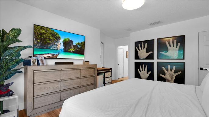 Bedroom, Interior, Wood Texture Flooring