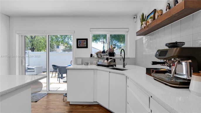 Interior, Kitchen, Wood Texture Flooring