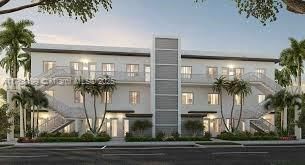 Exterior, Facade, Modern