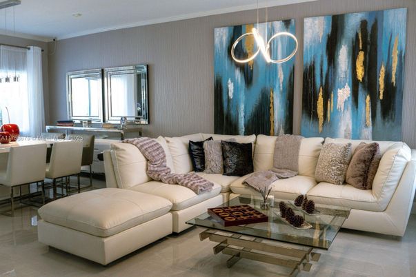 Interior, Living room, Pendant Lights
