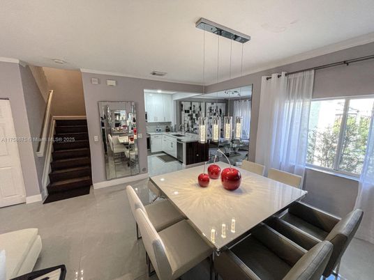 Dining room, Interior, Pendant Lights