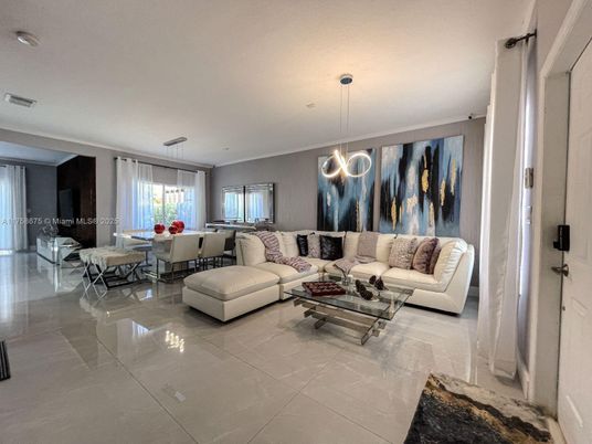 Dining room, Interior, Living room, Pendant Lights