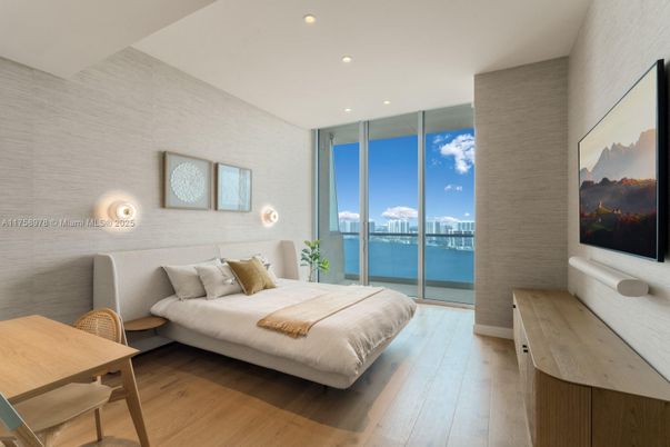 Bedroom, Interior, Recessed Lighting, Water, Wood Texture Flooring
