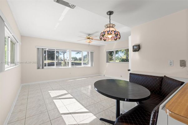 Dining room, Interior, Pendant Lights