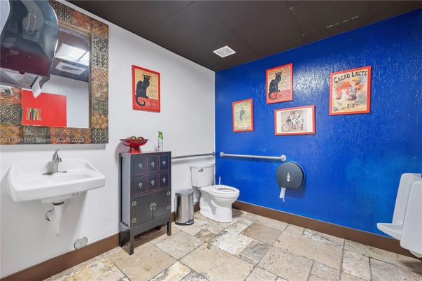 Bathroom, Interior