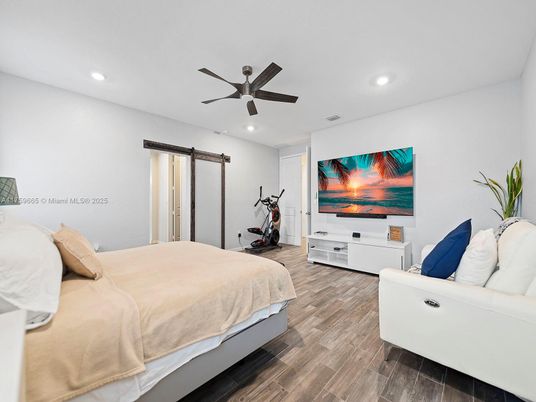Bedroom, Interior, Recessed Lighting, Wood Texture Flooring