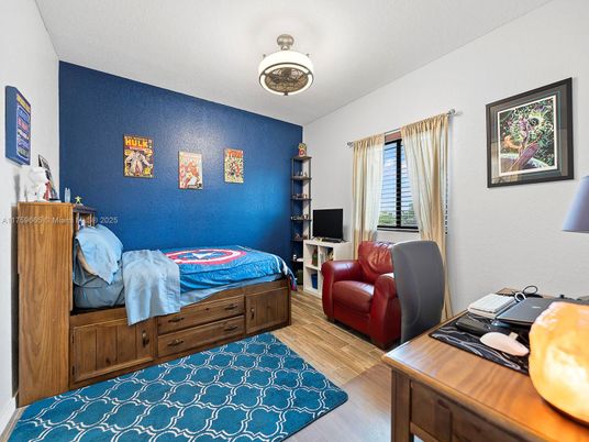 Bedroom, Home Office, Interior, Wood Texture Flooring