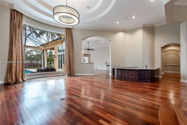 Interior, Pendant Lights, Recessed Lighting, Wood Texture Flooring