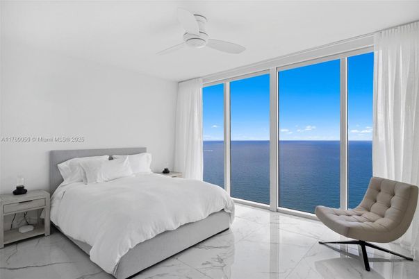 Bedroom, Interior, Marble, Water