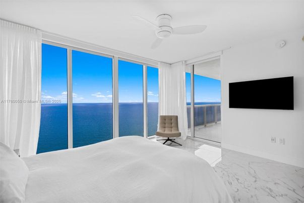 Bedroom, Interior, Marble, Water