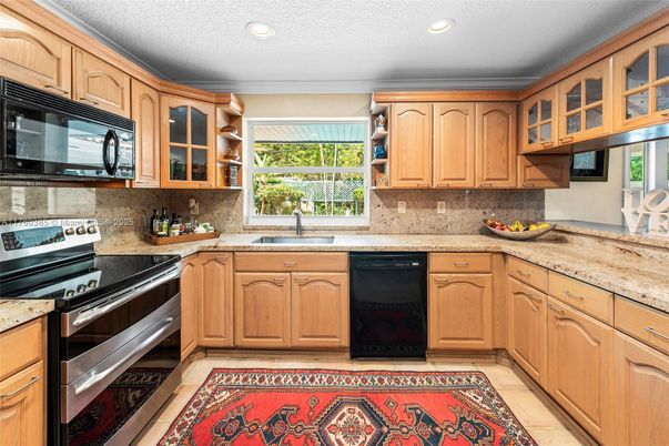 Interior, Kitchen, Recessed Lighting