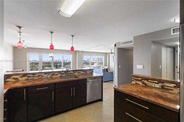 Interior, Kitchen, Pendant Lights
