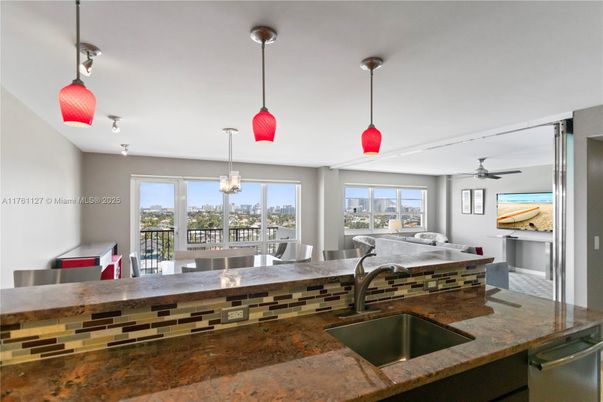 Dining room, Interior, Kitchen, Pendant Lights