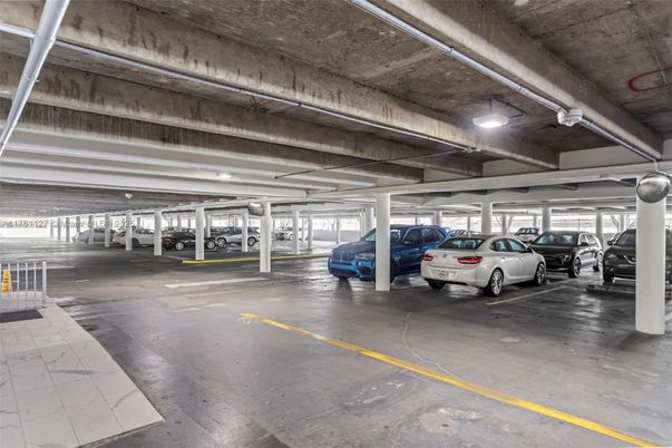 Garage, Interior