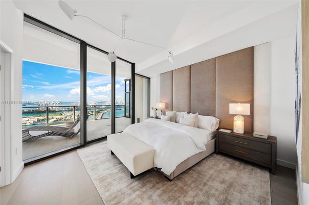 Bedroom, Interior, Pendant Lights, Water, Wood Texture Flooring