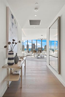 Interior, Living room, Recessed Lighting, Water, Wood Texture Flooring