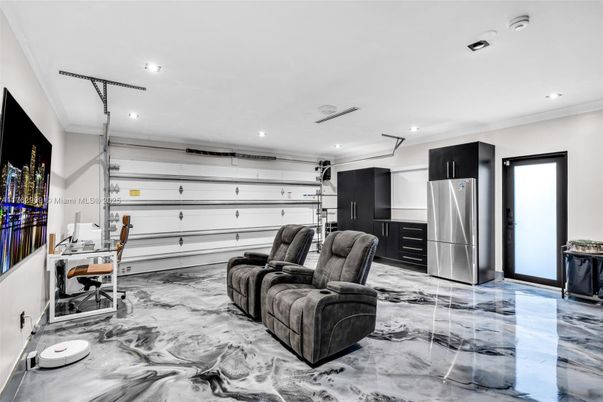 Interior, Kitchen, Marble, Recessed Lighting