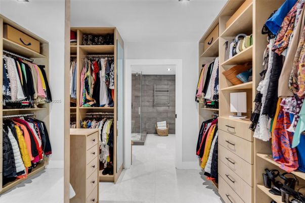 Interior, Recessed Lighting, Walk-in Closets