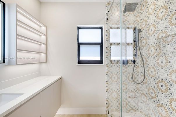 Bathroom, Glass Shower, Interior