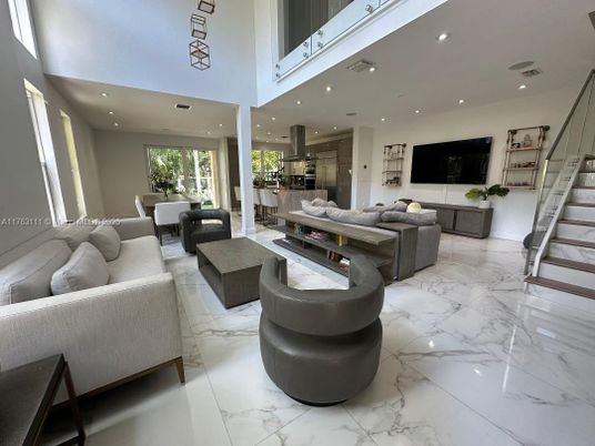 Dining room, Interior, Living room, Marble, Recessed Lighting