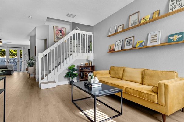 Interior, Living room, Recessed Lighting, Wood Texture Flooring