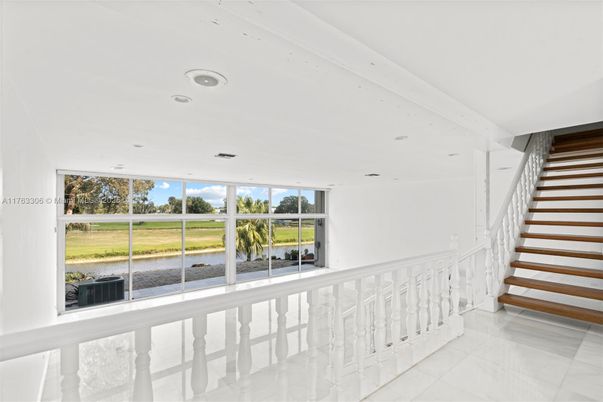 Interior, Recessed Lighting, Water