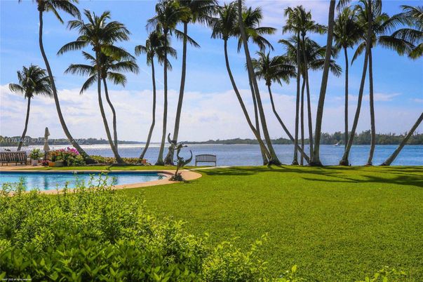 Exterior, Lake, Pool