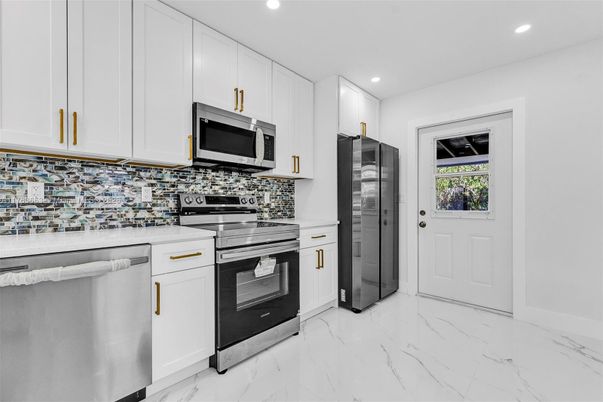 Interior, Kitchen, Marble, Recessed Lighting, Stainless Steel Appliances