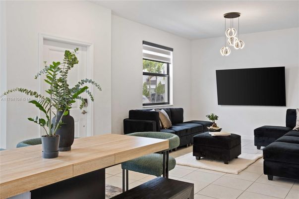 Interior, Living room, Pendant Lights